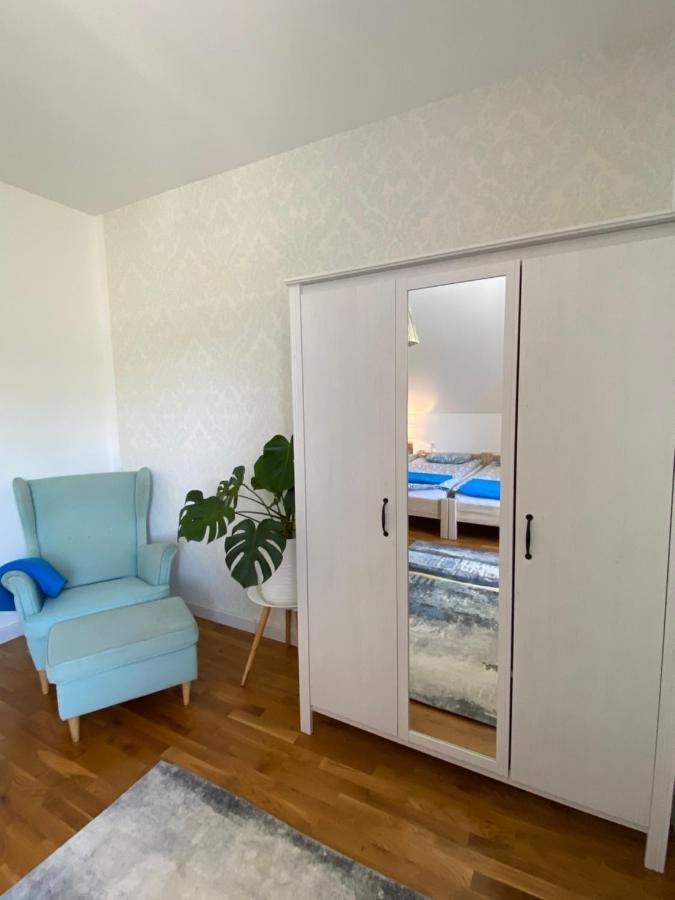 Dom Z Widokiem Apartment Krynica Exterior foto